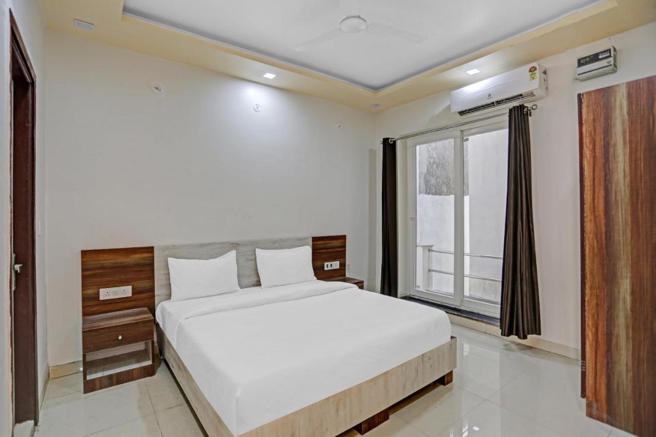 Hotel O Expo View Near Pvr Ansal Plaza Greater Noida Exteriér fotografie