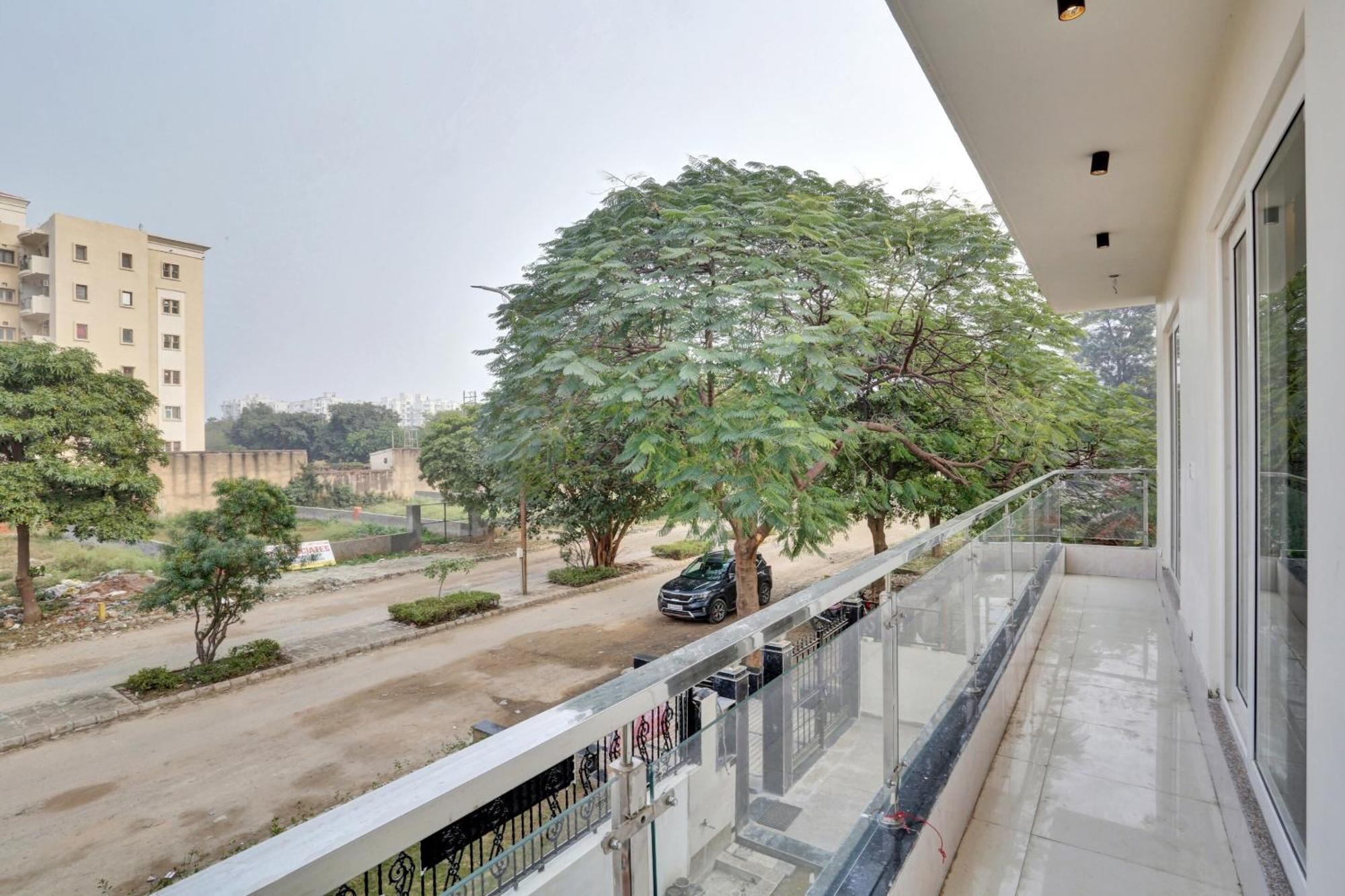 Hotel O Expo View Near Pvr Ansal Plaza Greater Noida Exteriér fotografie